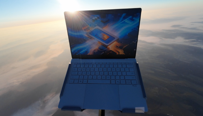ASUS